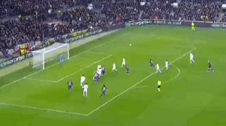 1676584484344067983.gif 开云娱乐-【欧联杯】拉菲传射,拉师傅破门造乌龙,巴萨2-2曼联